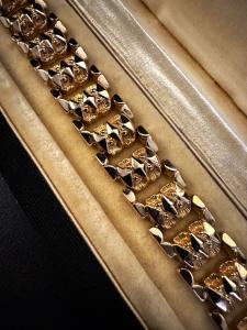 Bracciale  in  oro  18K